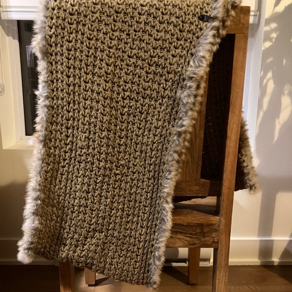 Rudsak scarf
